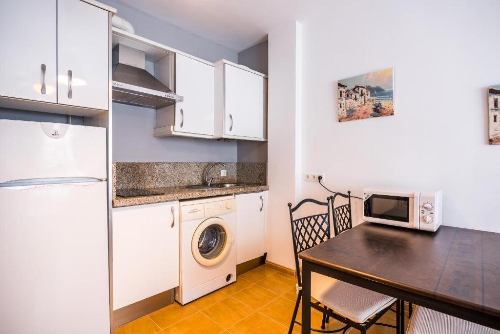 אגוואדולסה Apartamentos Mirablau מראה חיצוני תמונה